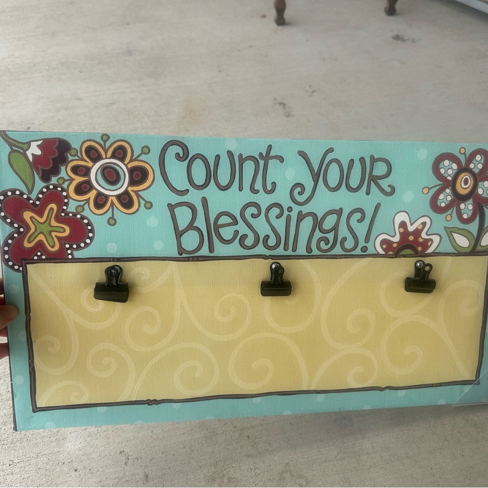 Floral 'Count Your Blessings' Wall Decor